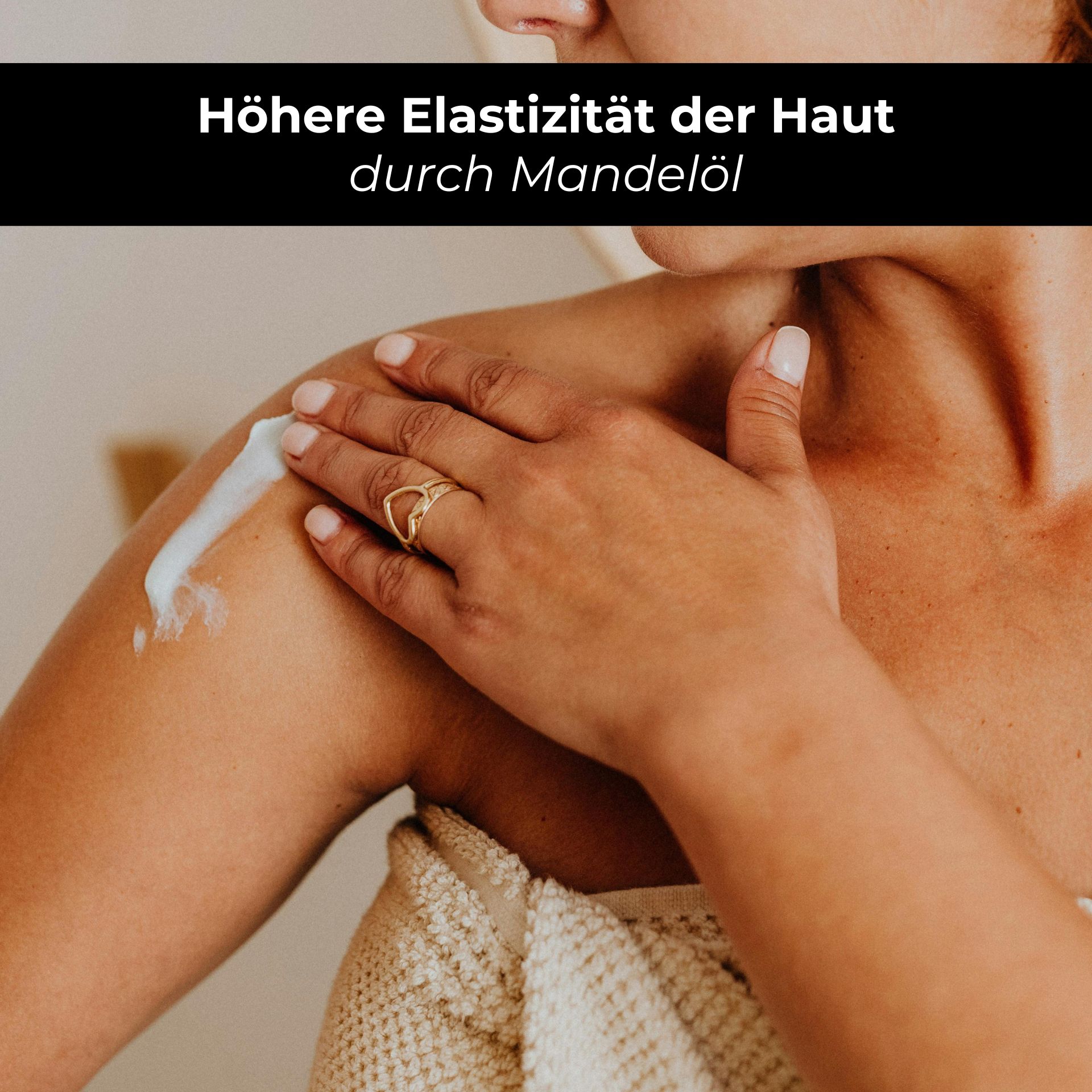 RAU 白茶身体乳200毫升 —— 迅速吸收不油腻 Frau trägt reichhaltige Körperlotion auf ihre Schulter auf, betont höhere Hautelastizität durch Mandelöl, im Kontext der RAU White Tea Body Lotion.